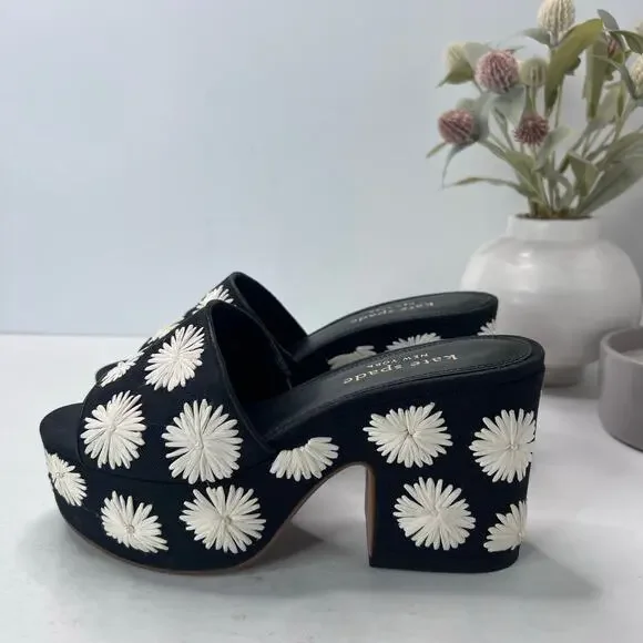 Kate Spade Ibiza Pom Pom Floral Platform Sandal Black/White Women's 7B - Picture 3 of 11